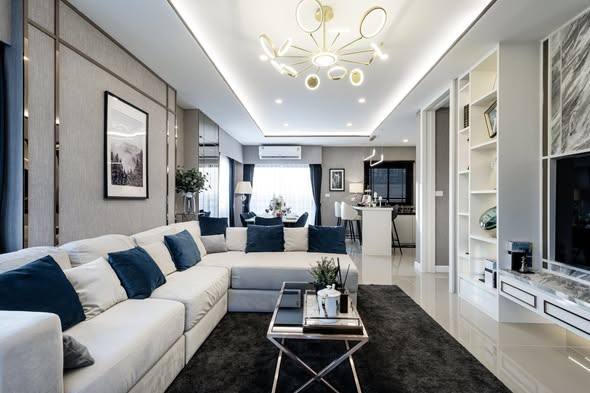 Twin Home Showhouse